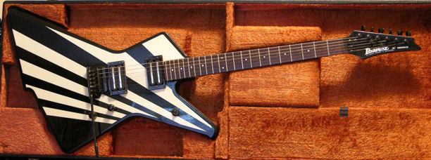 1984_Ibanez_Electric_Guitar_Destroyer_Model_DT380_Unknown.jpg