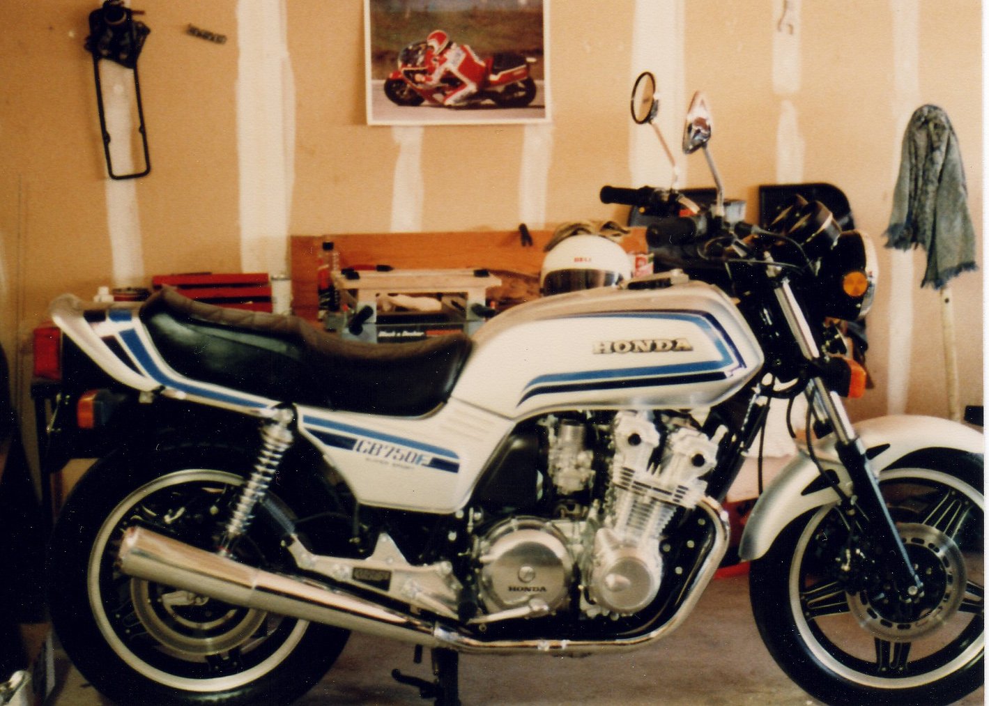 81 Honda CB750F garage.jpg