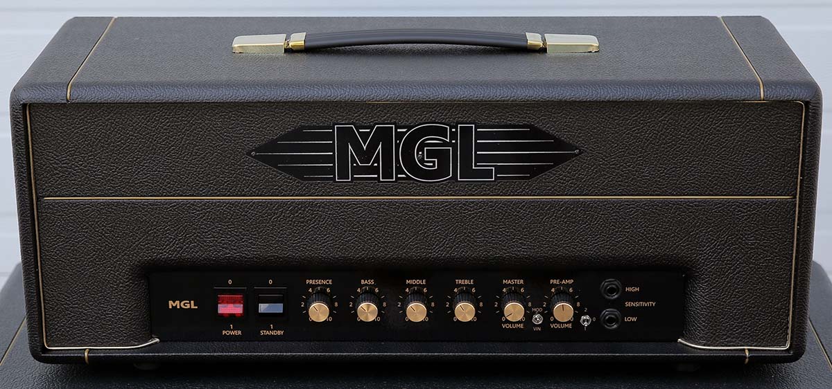 Amp-Front.jpg