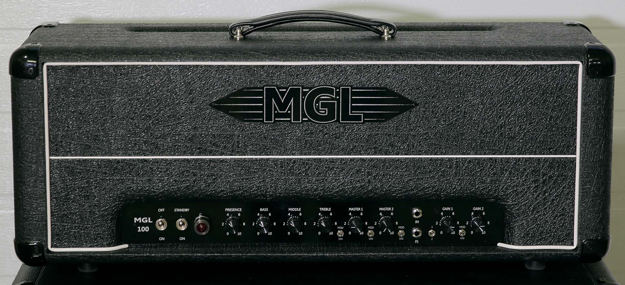 Amp_Front.jpg
