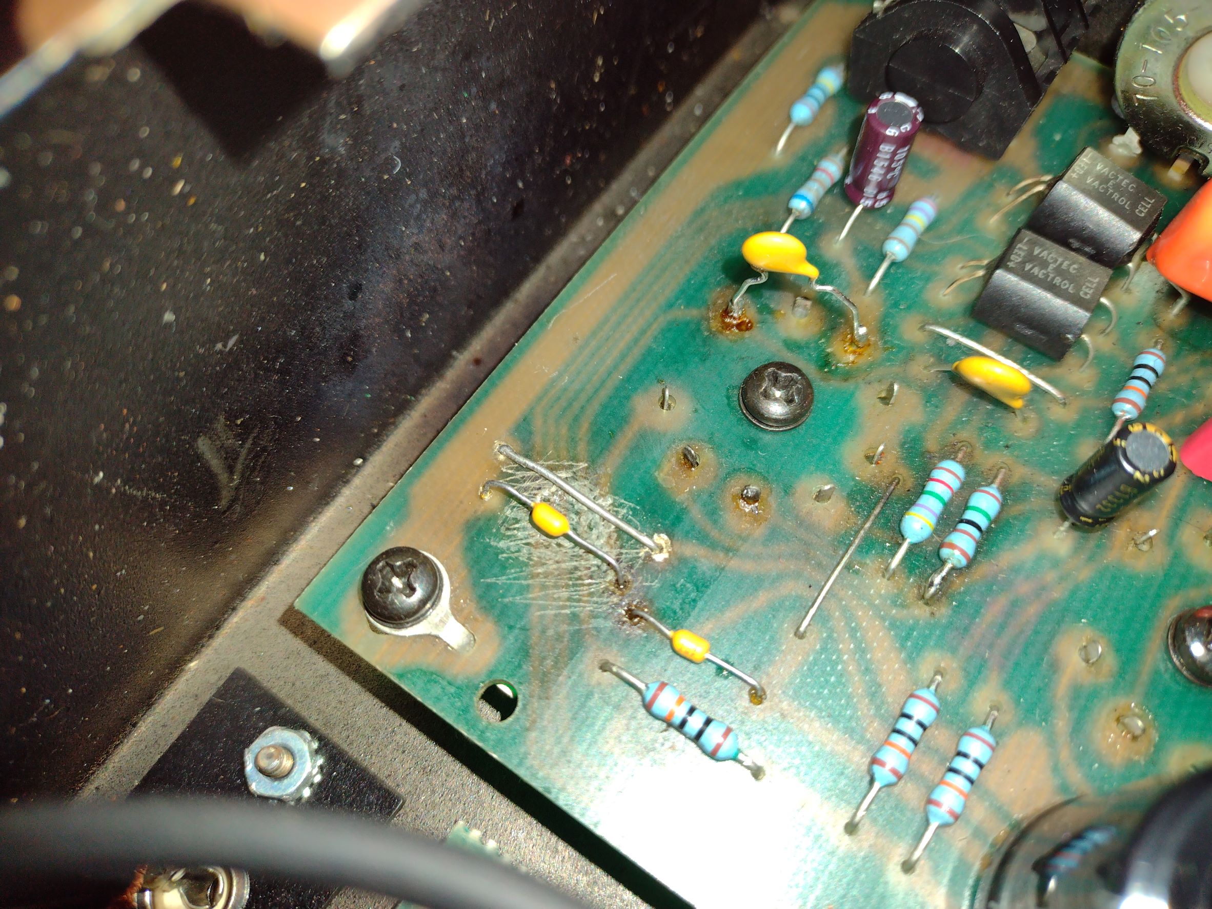 Ampeg VL1002 PCB Board Scratches.jpg