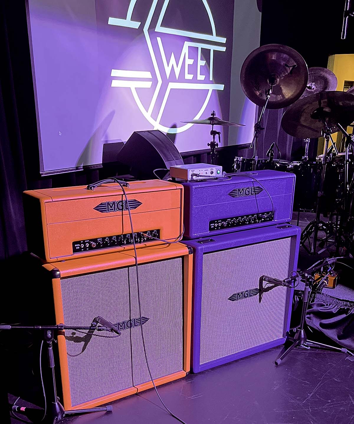 Amps2.jpg