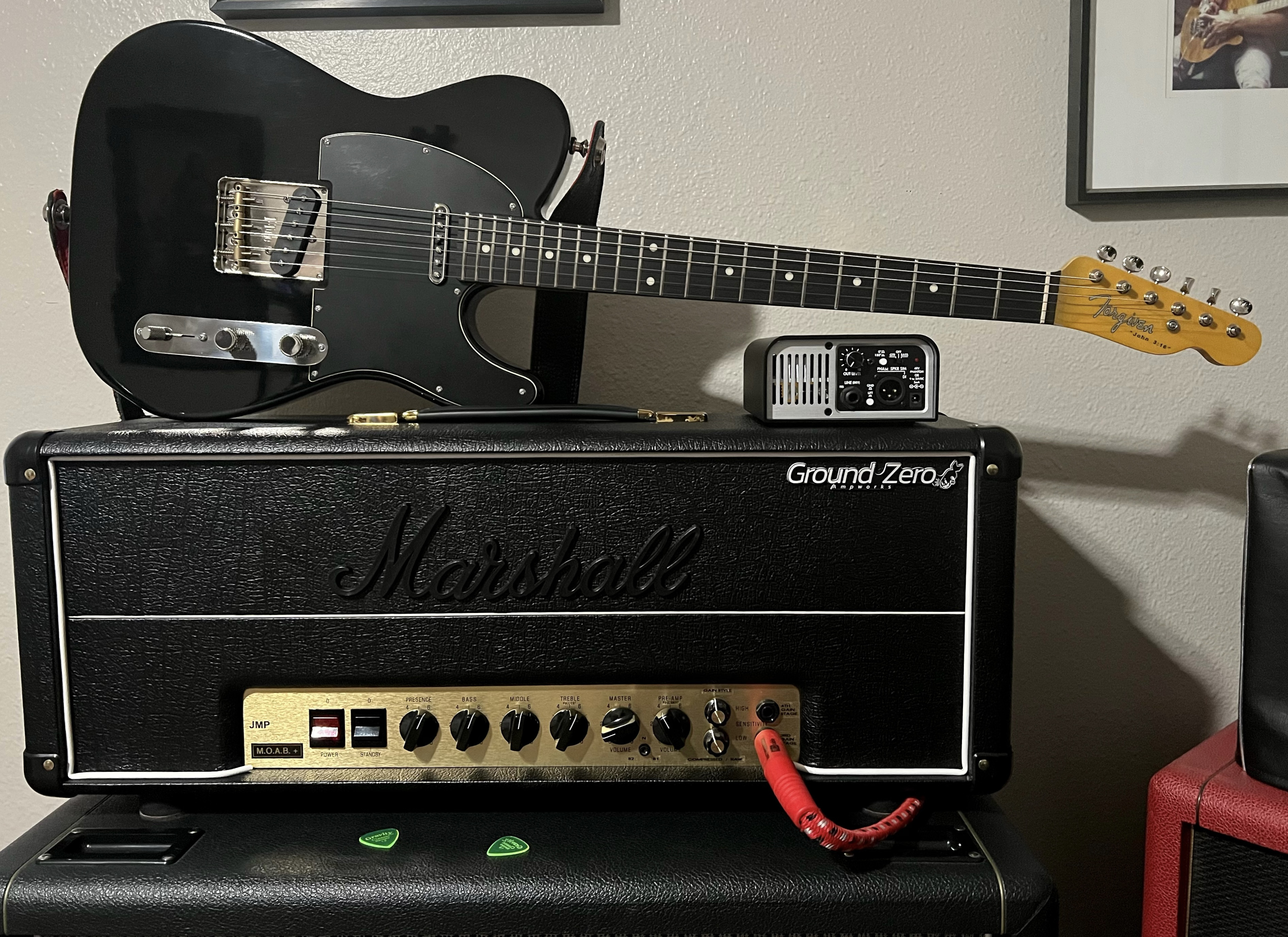 BlackTele1.jpg