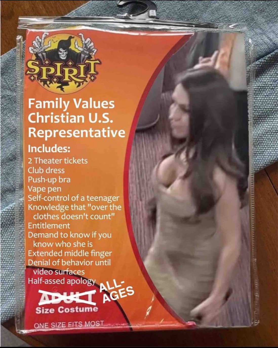 boebert costume.jpg