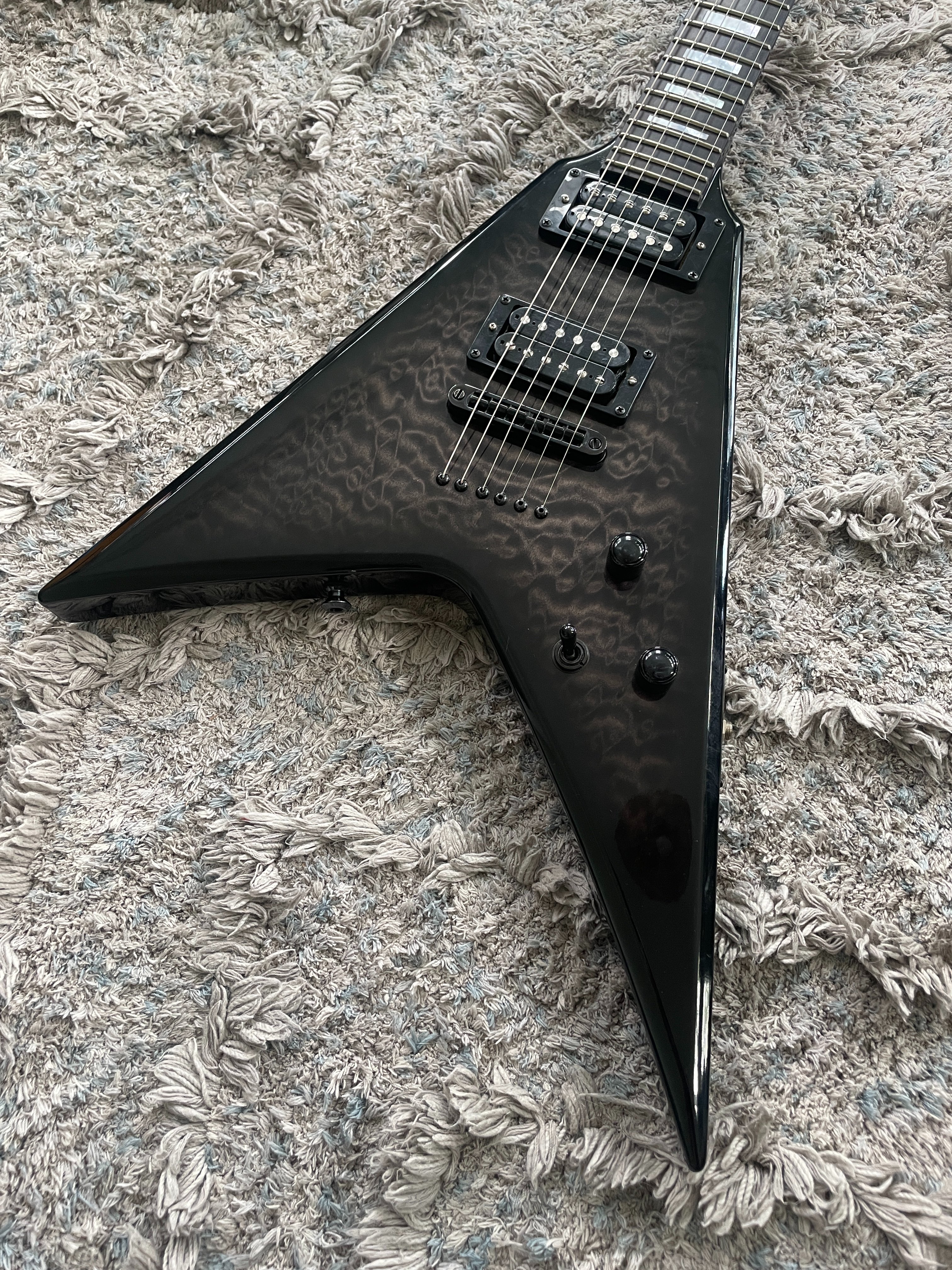 Carvin Custom Shop Ultra V 02.JPG