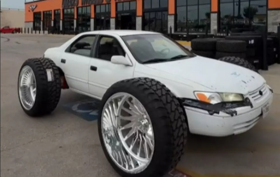 CARWHEELS.jpg