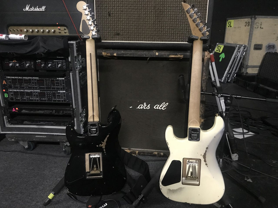 Charvel-2.jpg