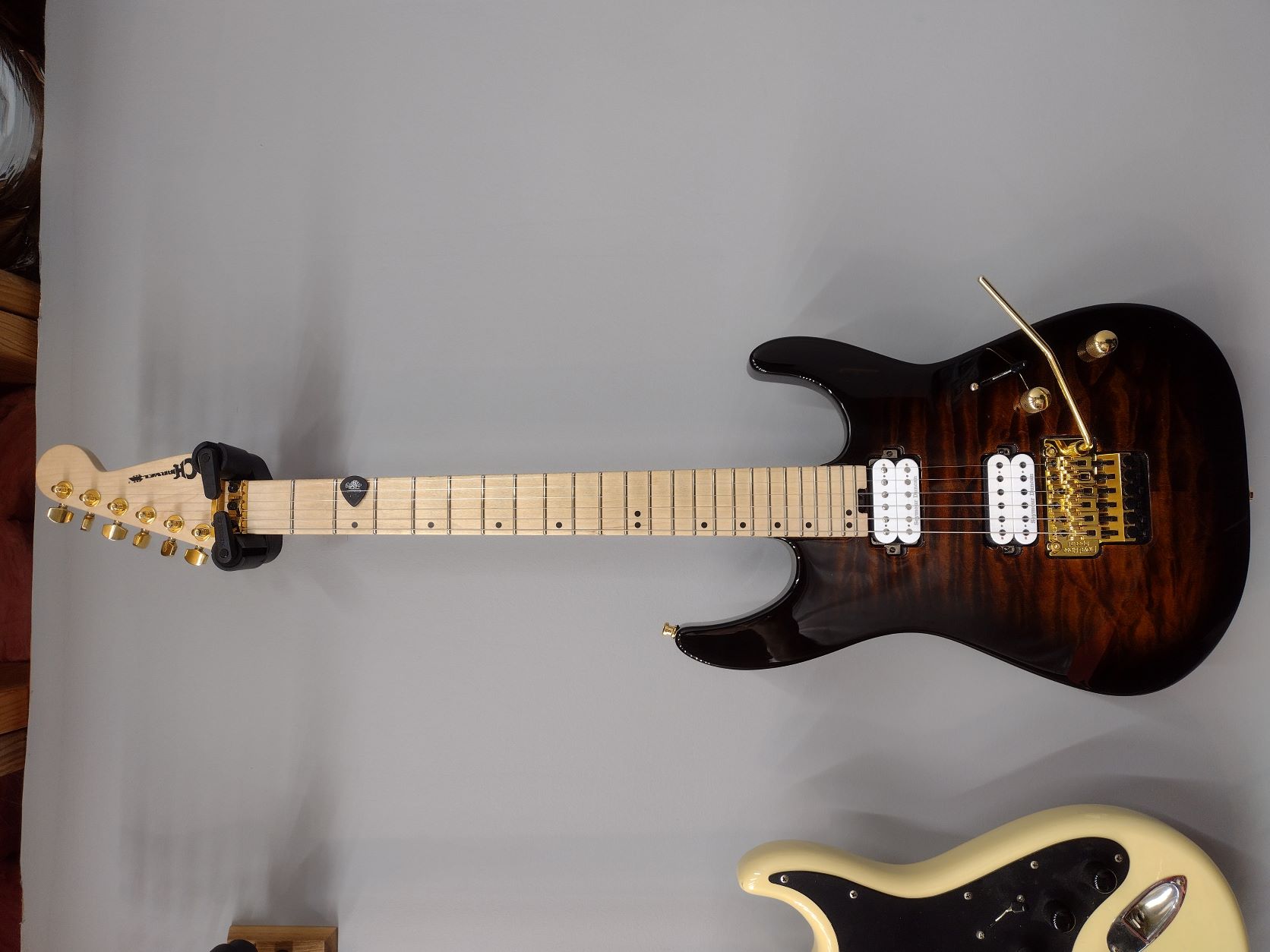 Charvel DK24 3.jpg