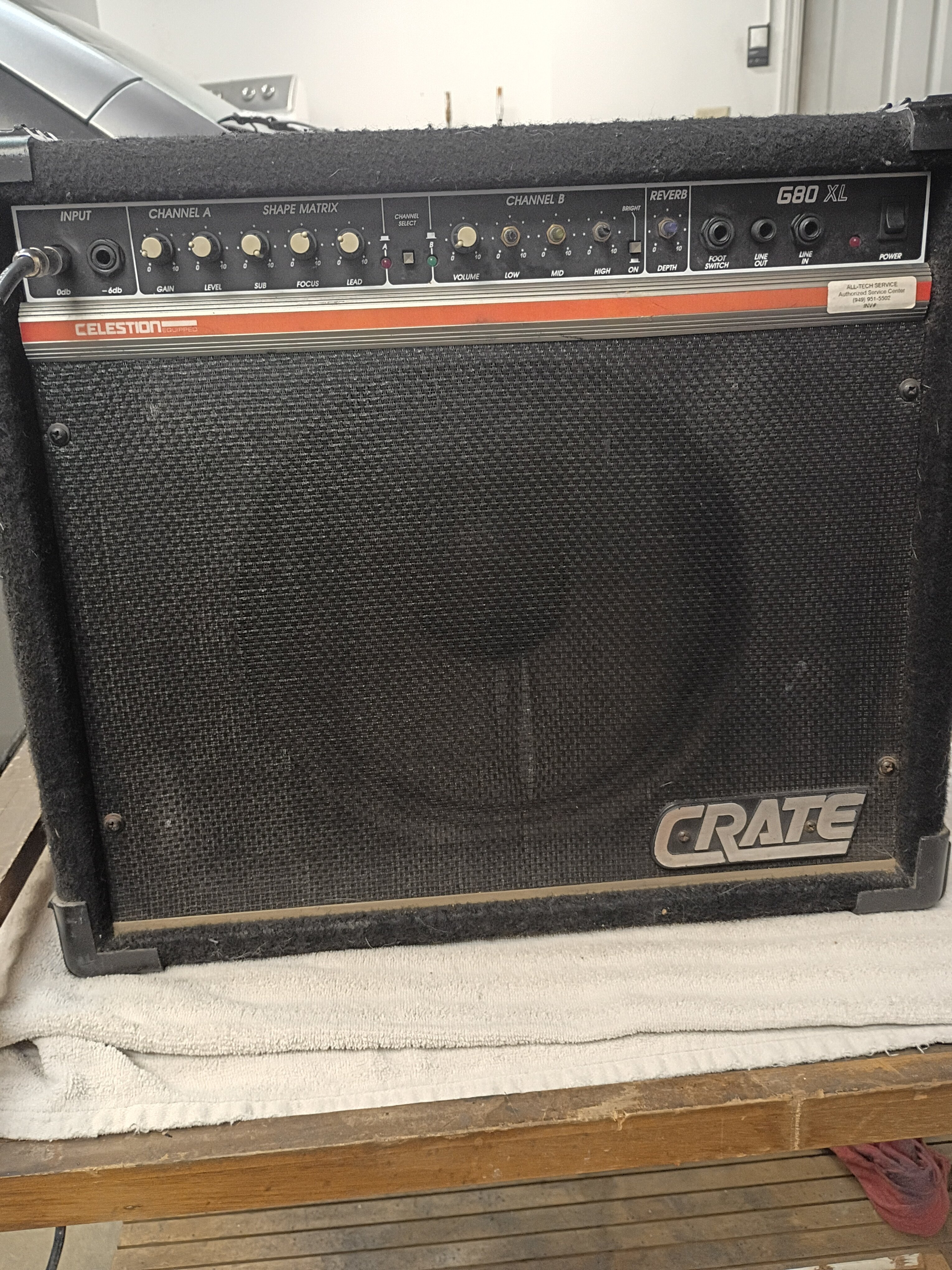 crate amp.jpg