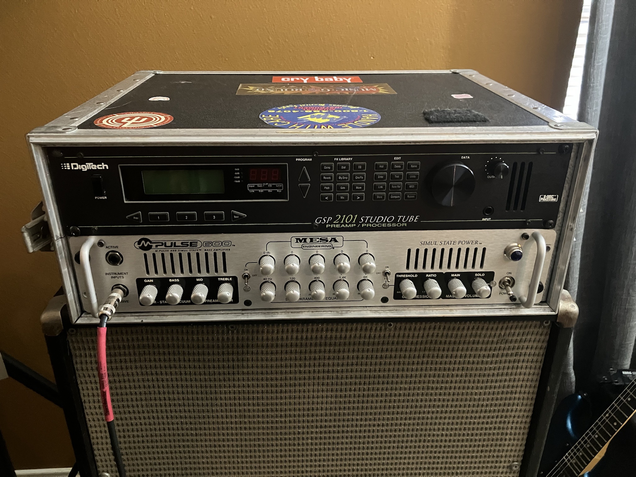 digitech.jpg