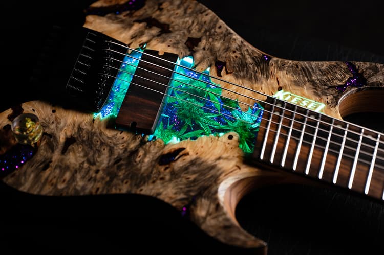 Kiesel Dope Guitar