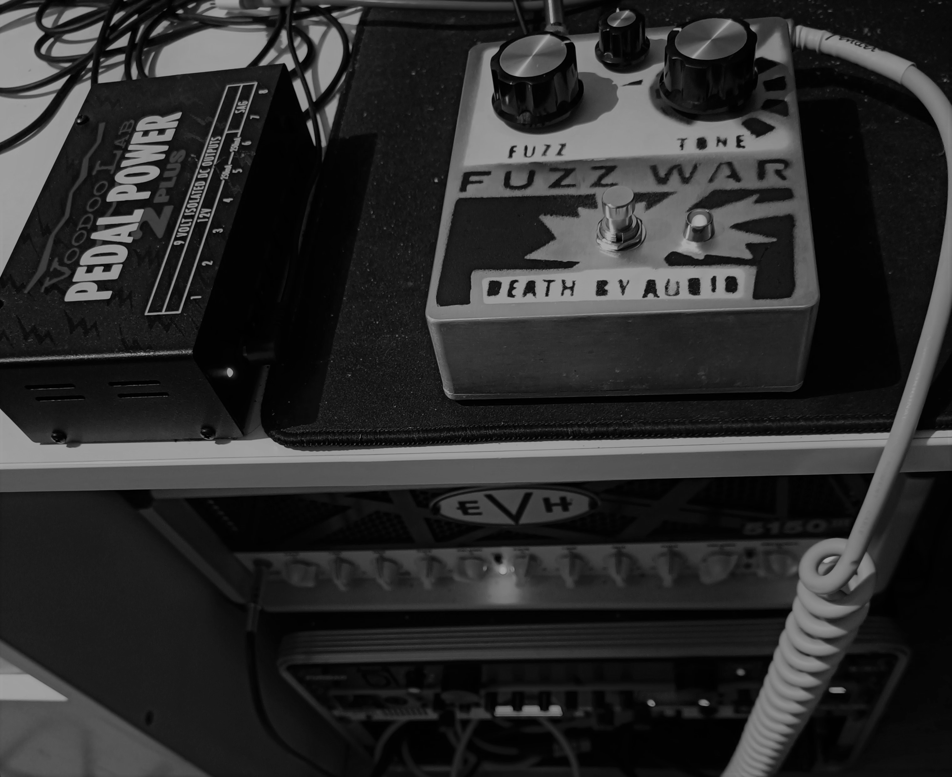 fuzz war EVH (2).jpg