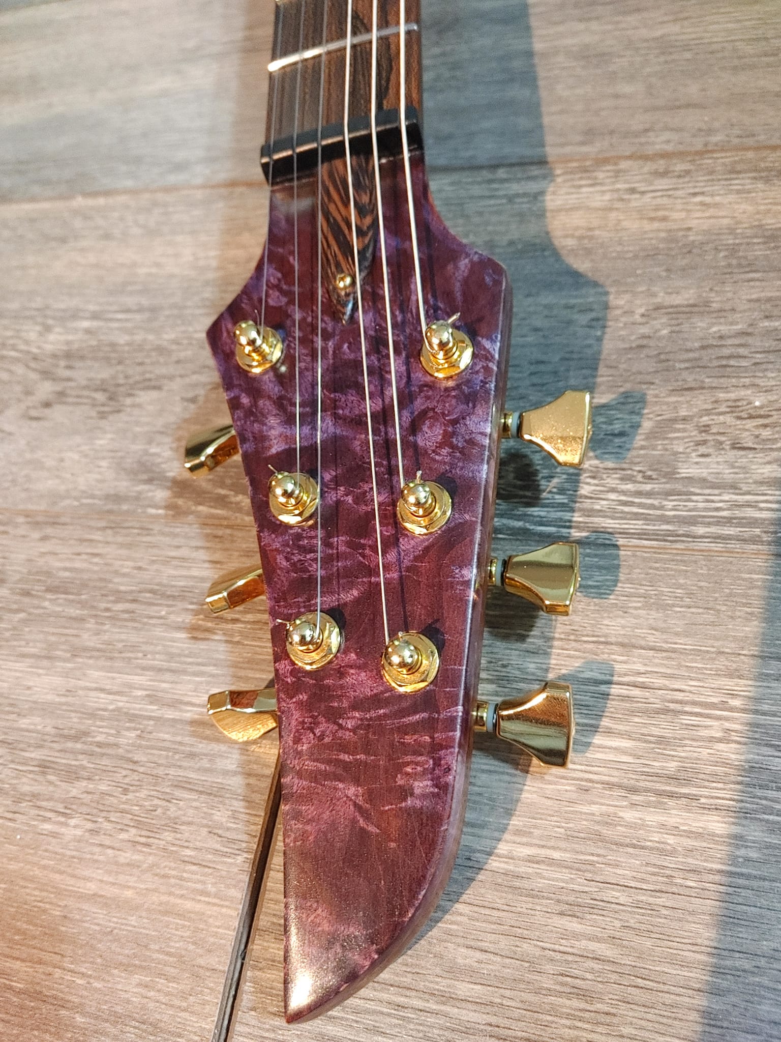 Guitar_8.jpg