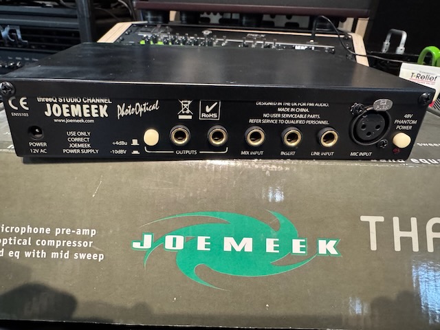 JoeMeek ThreeQ - 24.jpeg