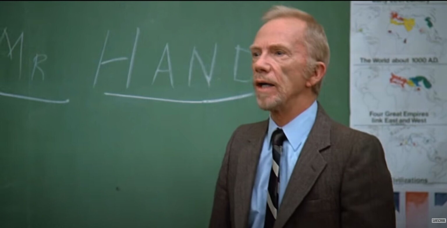 Mr.-Hand-1536x785-283142213.jpg