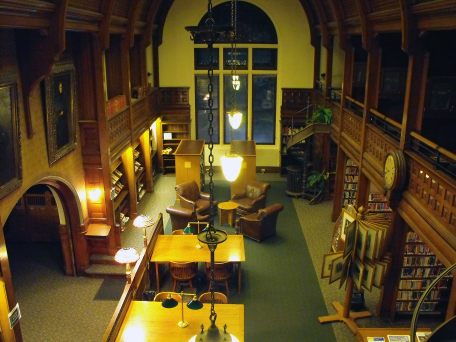 Nevins_Memorial_Library_Interior.jpg