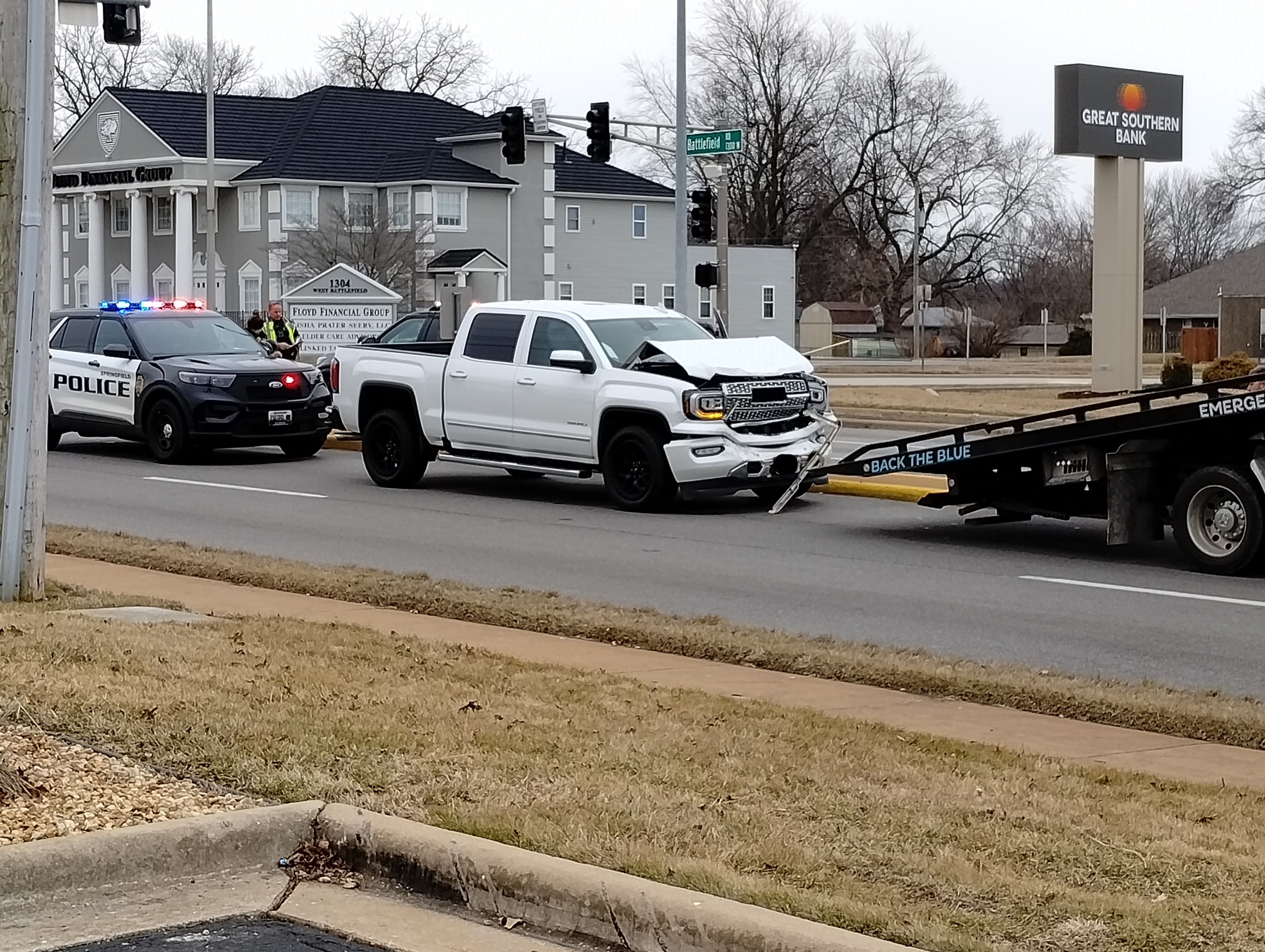 Nissan Rogue Crash Pic Truck Resize.jpg