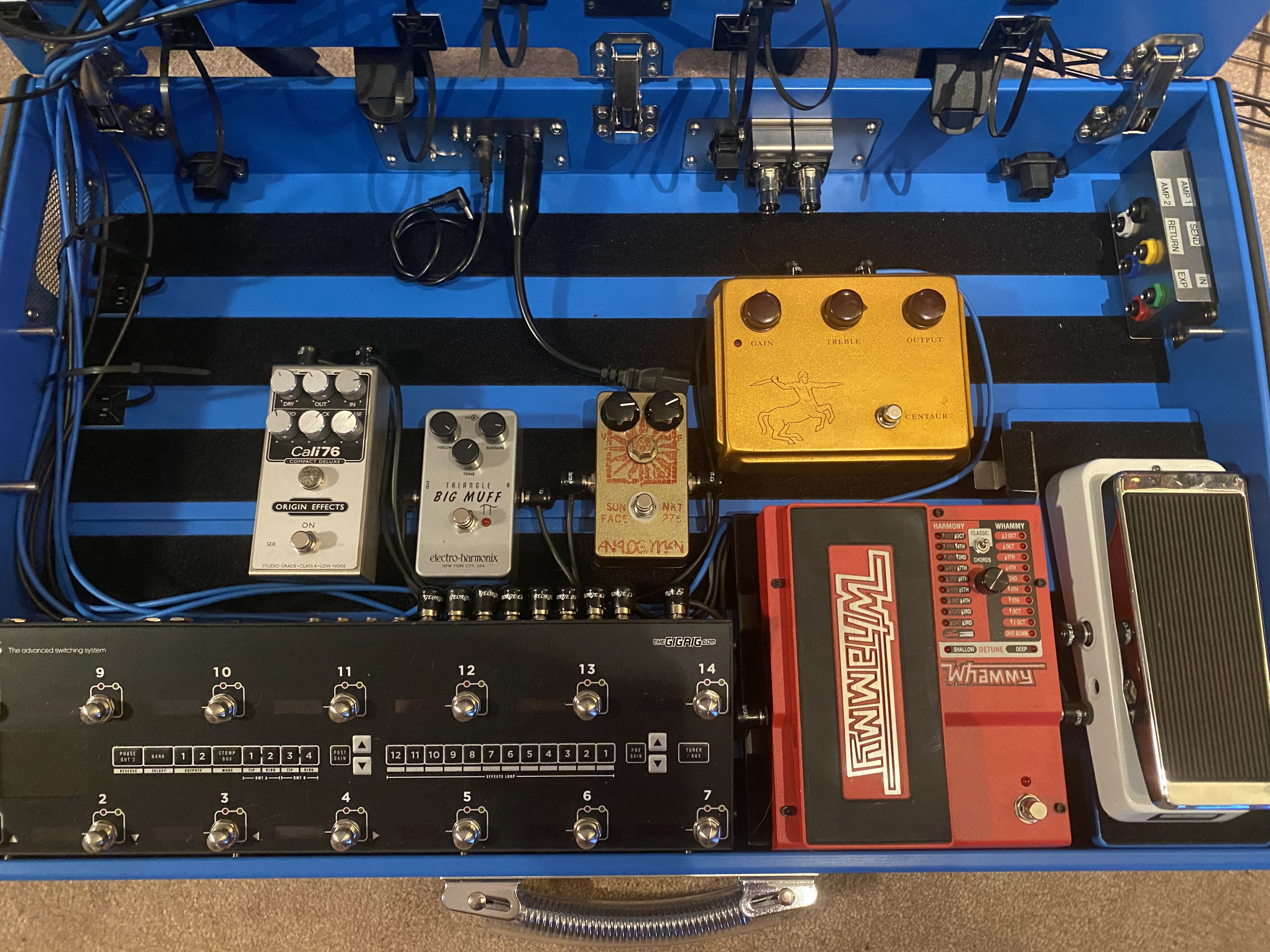 Pedal Board 2.jpeg