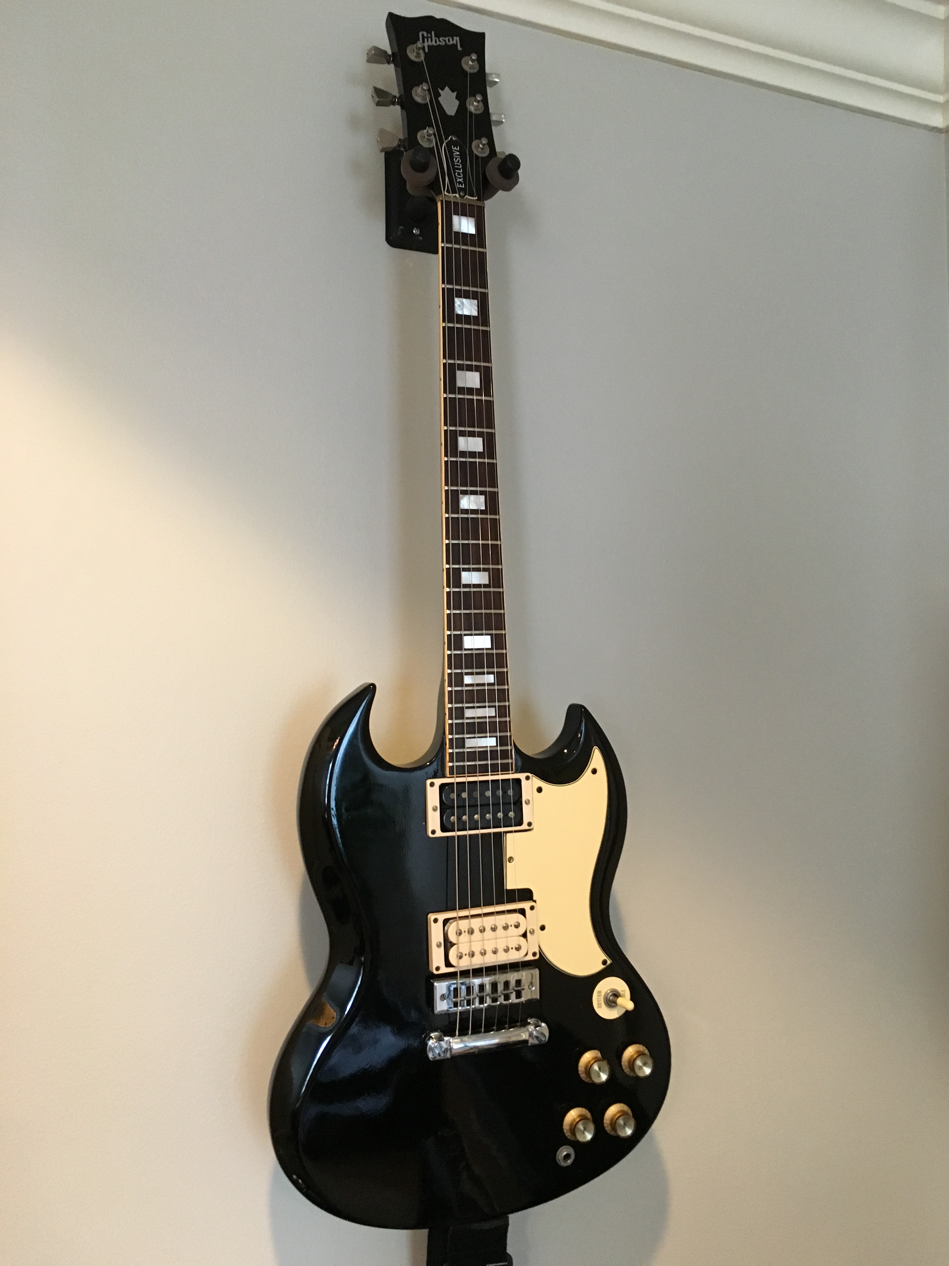 Gibson sales sg exclusive