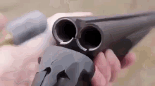 shotgun-bullet-loading-kkxr8zkh8meqqe6y.gif