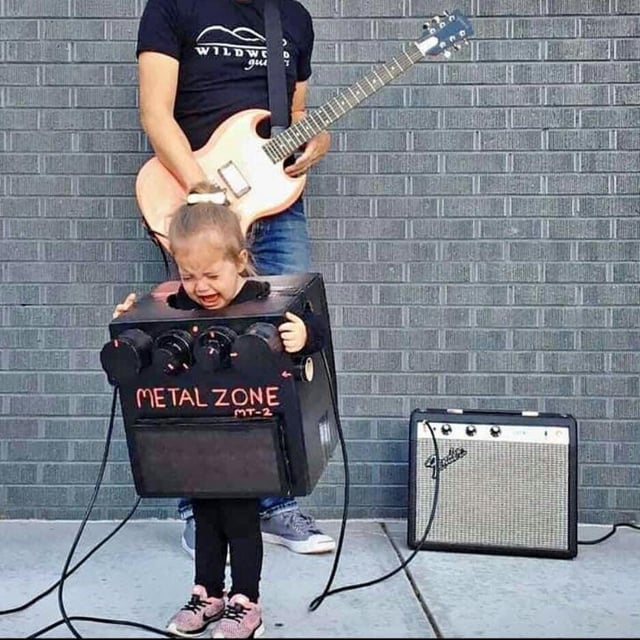 the-scariest-halloween-costume-ever-v0-yvy8imsrpiv11.jpg
