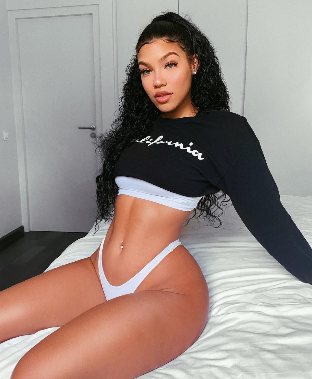 Tiona Fernan-d53003bef4571f34c97841a91ae57e42.jpg