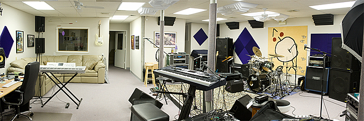 studio_pano_final_725.jpg