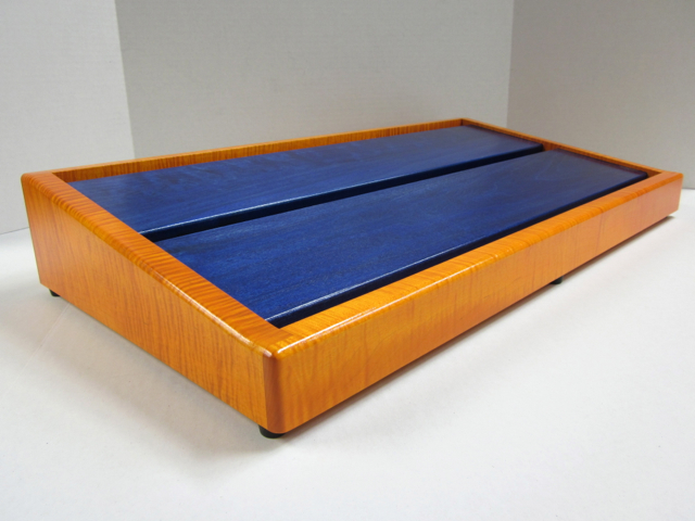 orange-blue-pedalboard-3.jpg