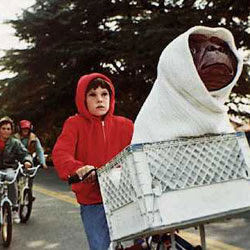 gs-ET-ON-BIKE.jpg