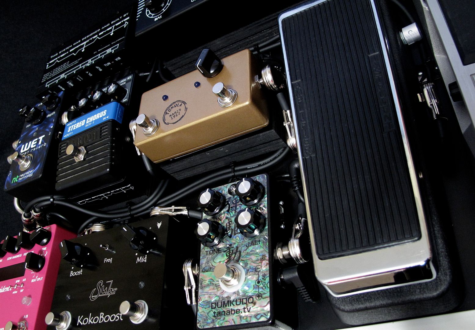 VertexEffectsScottLanePedalboard2.jpg