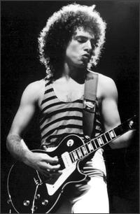 Neal_Schon_48f729b2cab77.jpg