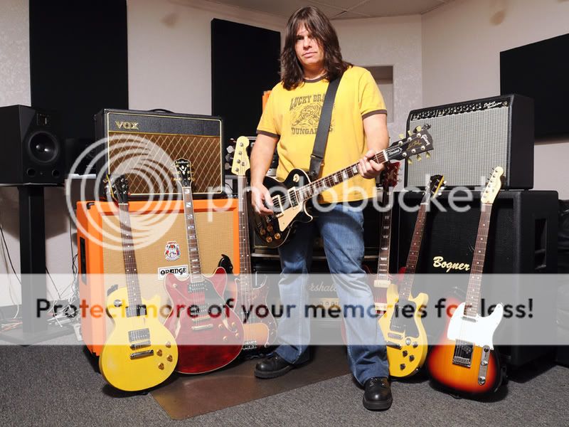 studio_amp-gtr-jameslow.jpg