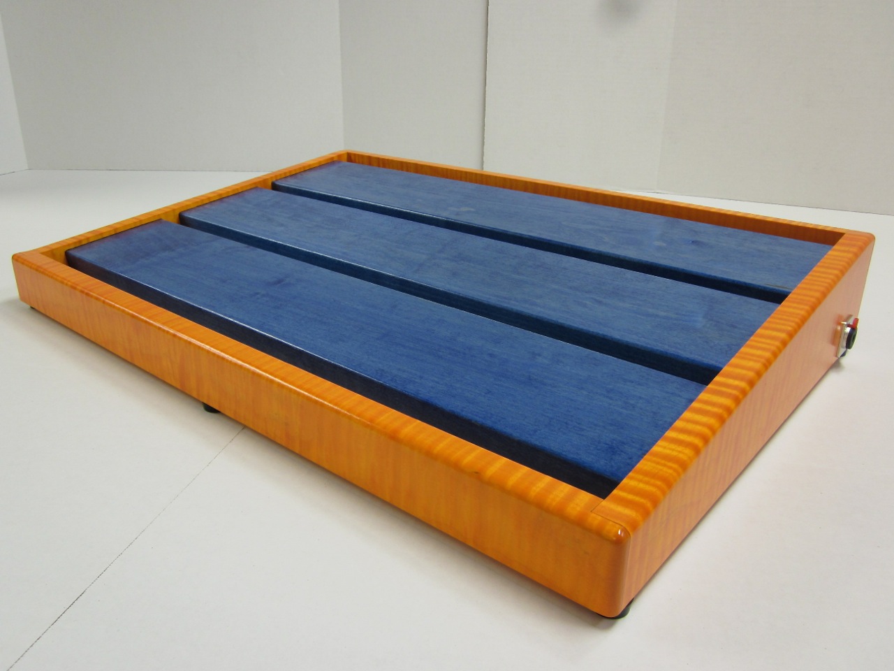 orange-blue-24x16-pedalboard-1.jpg