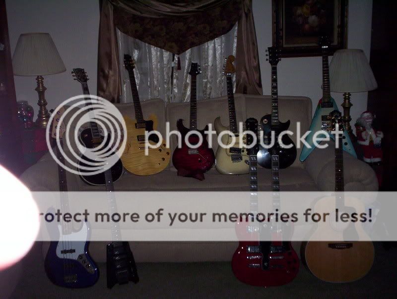 tomsguitars001-1.jpg