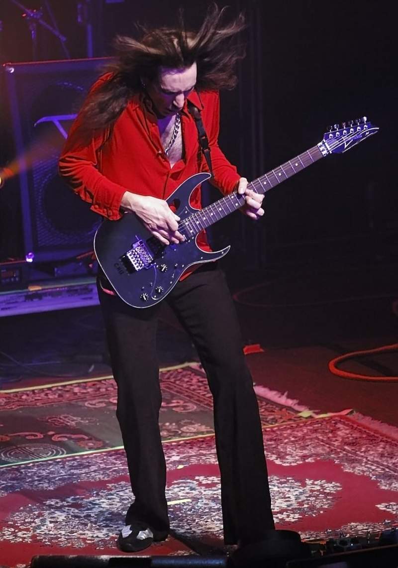Steve_Vai1158689246.jpg