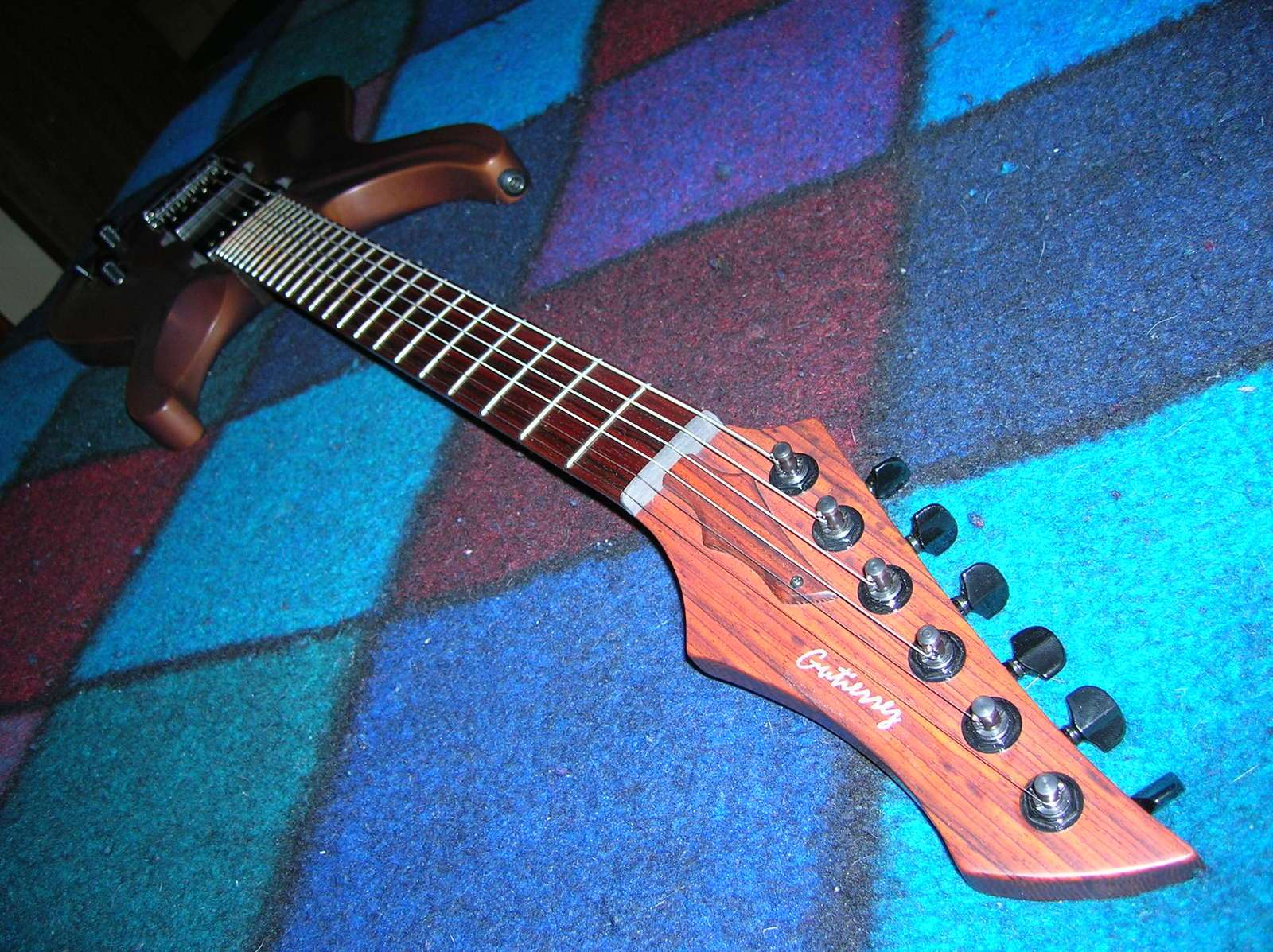 aikeninvader005vy5.jpg