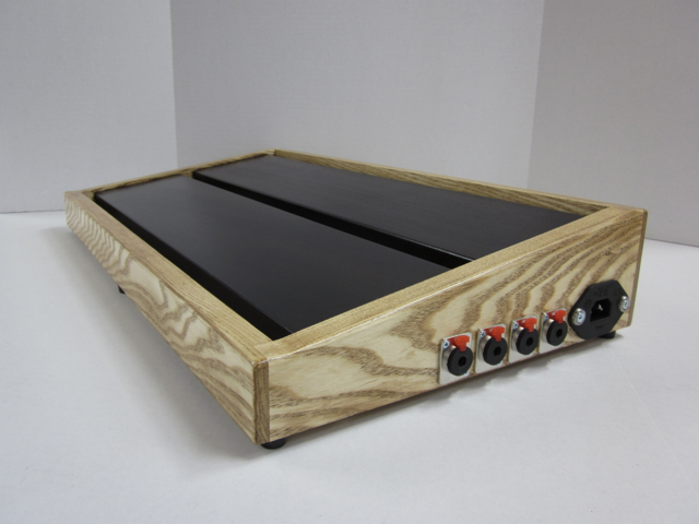 pedalboard-skull-ash-1.jpg