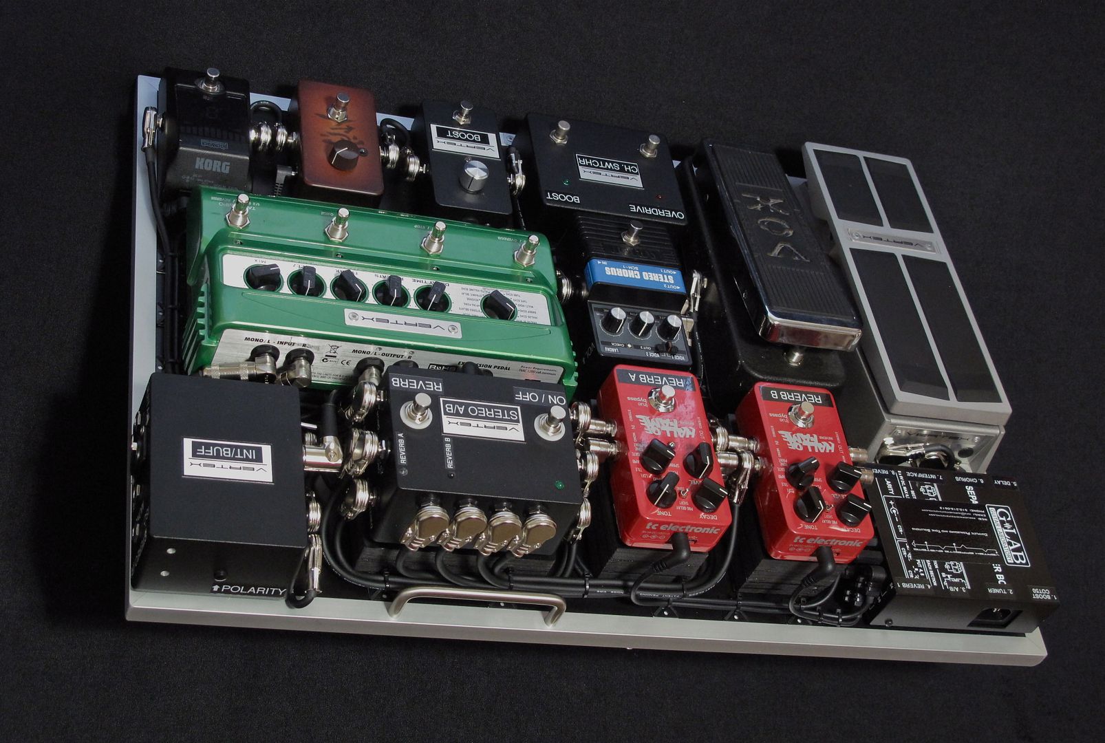 RobbenFordPedalboardv24.jpg