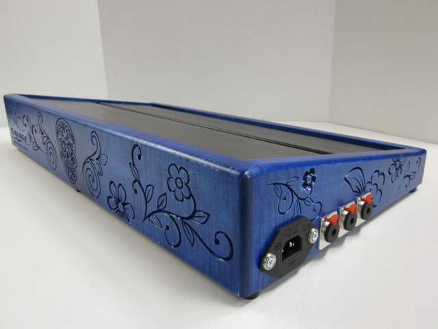 sugar-skull-pedalboard-2.jpg
