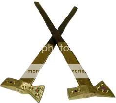 axe3.jpg