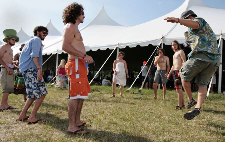 hackysackta3.jpg