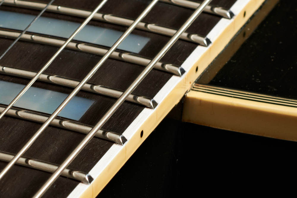frets3_by_haftelm-d5o1vog.jpg
