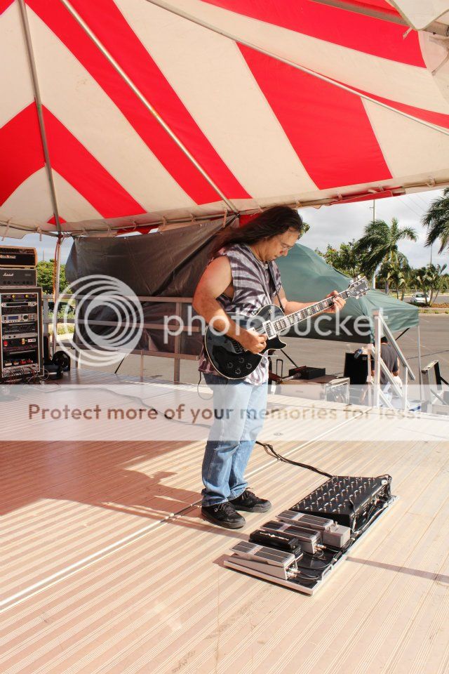 meatsoundcheck20-1.jpg