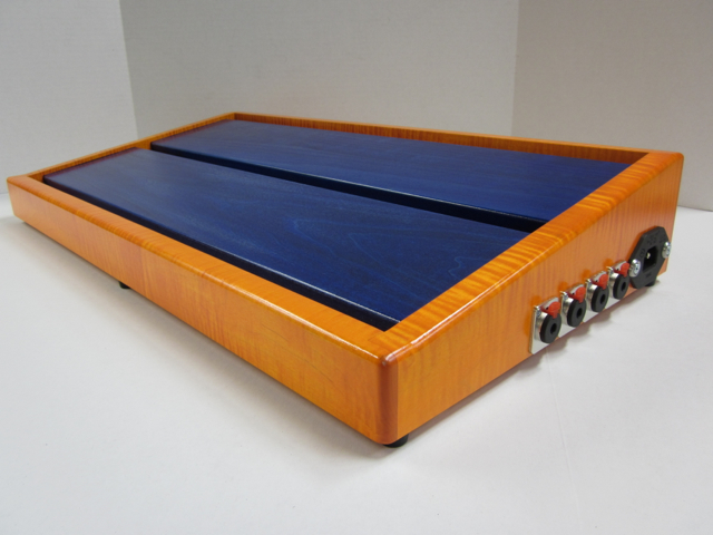 orange-blue-pedalboard-1.jpg