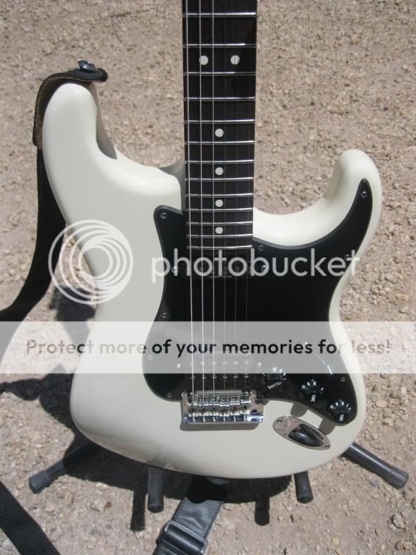 WhiteStrat2.jpg