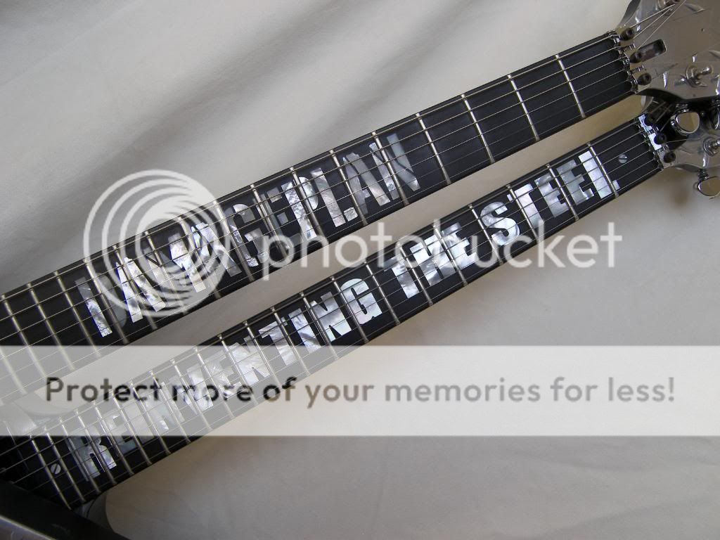 guitarpics260.jpg