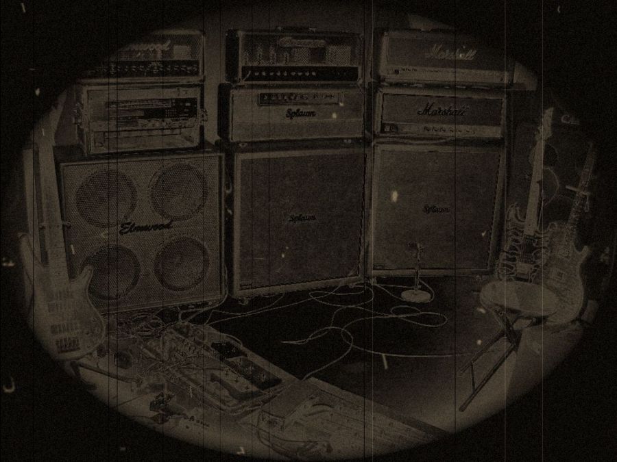 amps-2custom.jpg