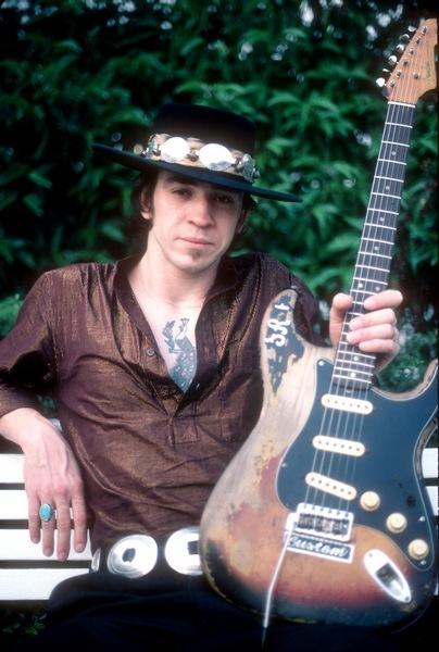 Stevie+Ray+Vaughan+873960396_l.jpg
