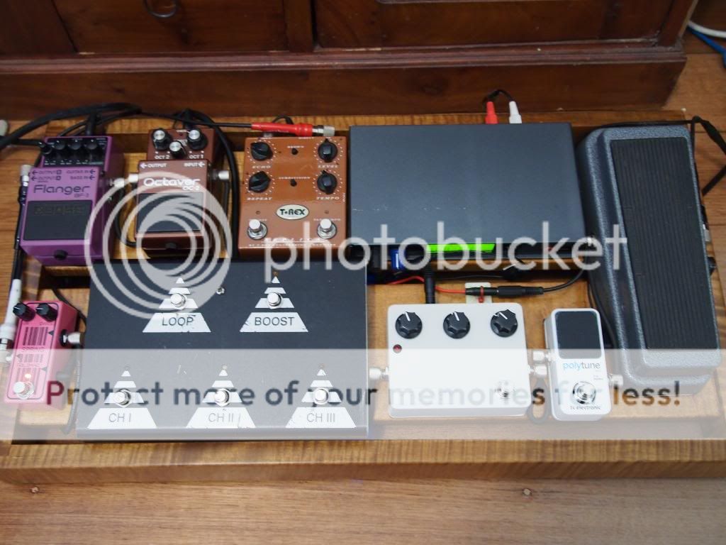 Pedalboard_zpsd644c982.jpg
