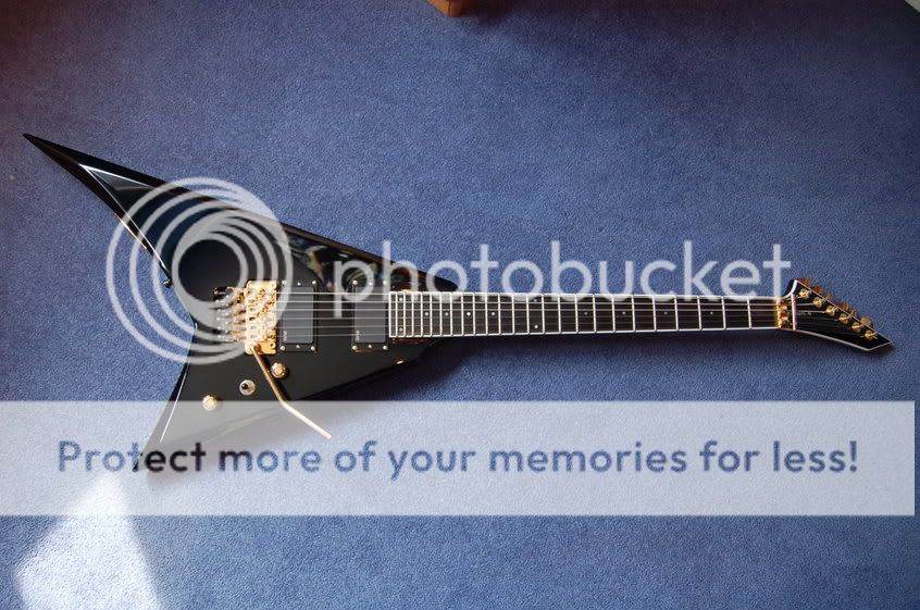 guitars010.jpg